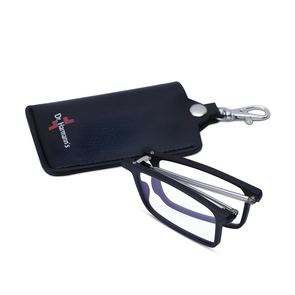 Optical Duniya Person using Dr. Harmanns reading glasses Compact3