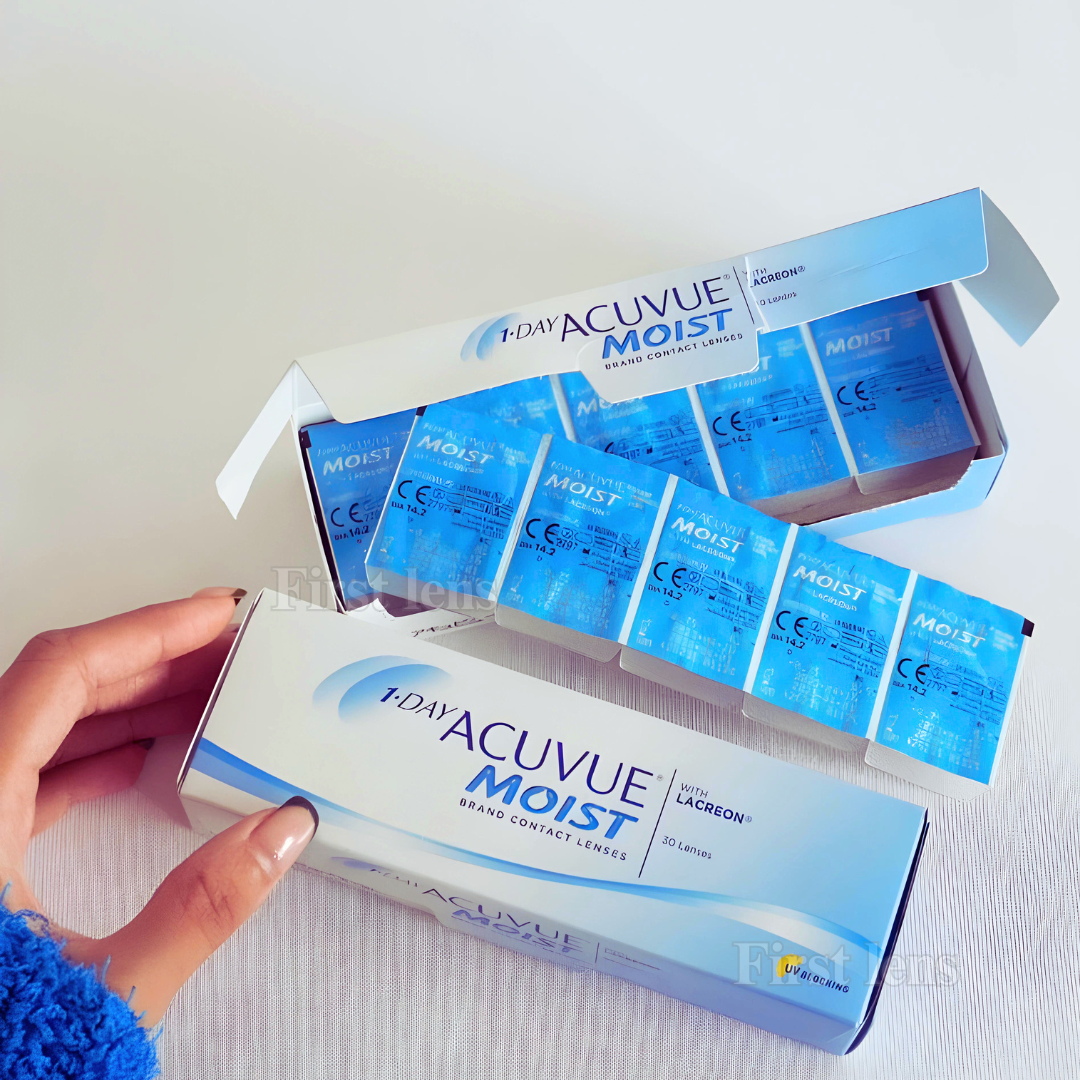 Optical Duniya: Illustration of Moist Acuvue lenses by Optical Duniya